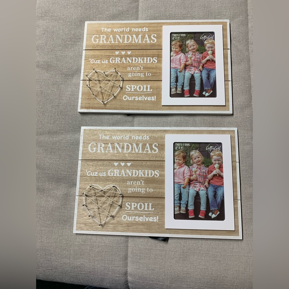 Charming Grandmas Wall Art with Heart String Design Two New Gift a Girl